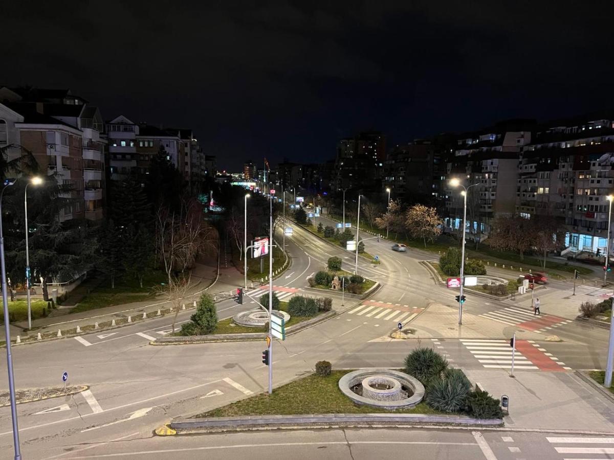Porta Leks Apartment, Self Check-In, Own Parking Skopje Esterno foto