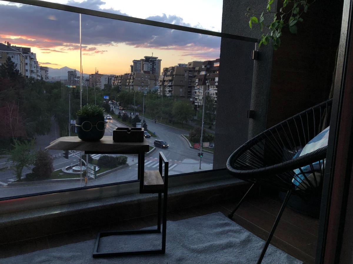 Porta Leks Apartment, Self Check-In, Own Parking Skopje Esterno foto